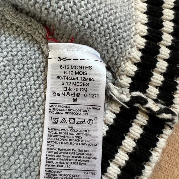 Baby Gap Hoodie with Zipper - Picture 8 of 8